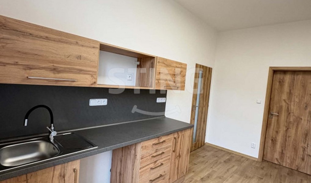 Pronájem komerčního objektu (jiného typu) 31 m², Valašské Meziříčí – náhled fotky 4