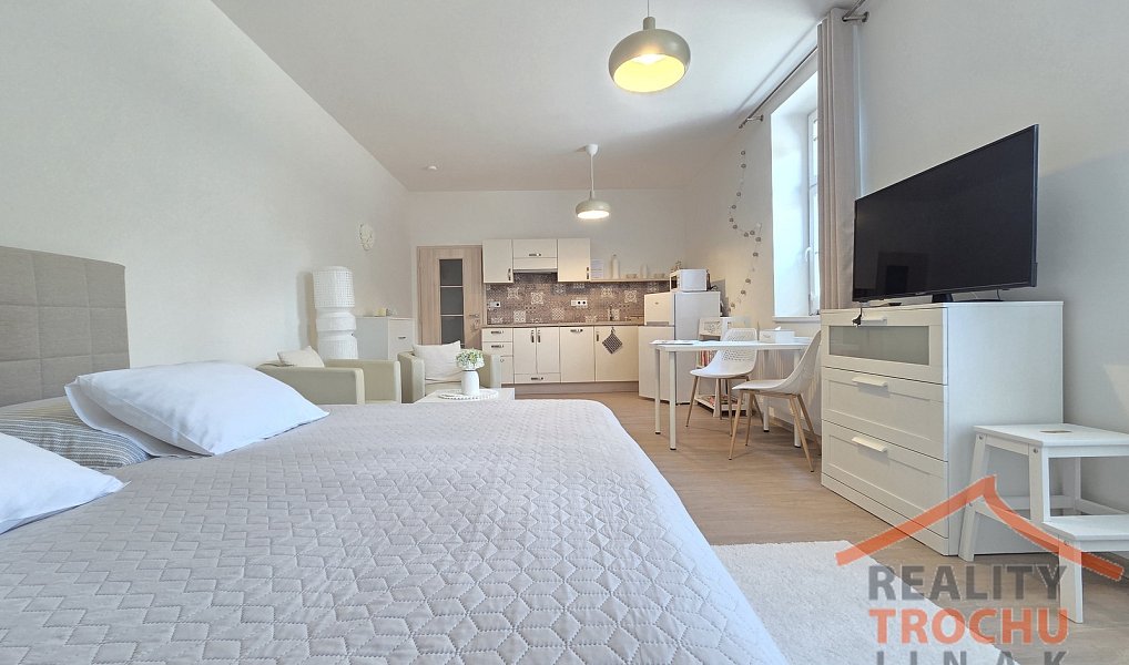 Prodej komerčního objektu (jiného typu) 715 m², Trutnov – náhled fotky 12