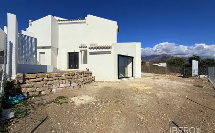 Prodej domu 124 m² s pozemkem 151 m², Estepona, Španělsko
