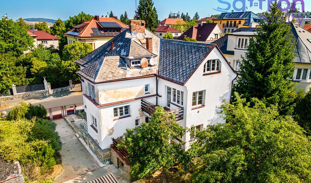 Prodej domu 215 m² s pozemkem 936 m², Klatovy – náhled fotky 2