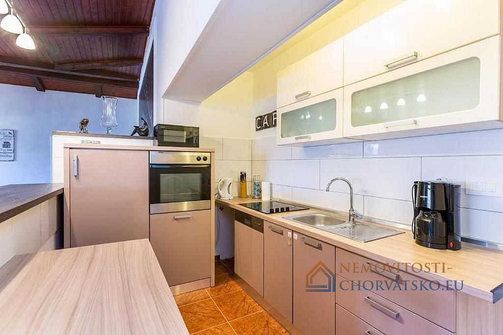 Prodej bytu 2+kk 122 m² - Widok 4