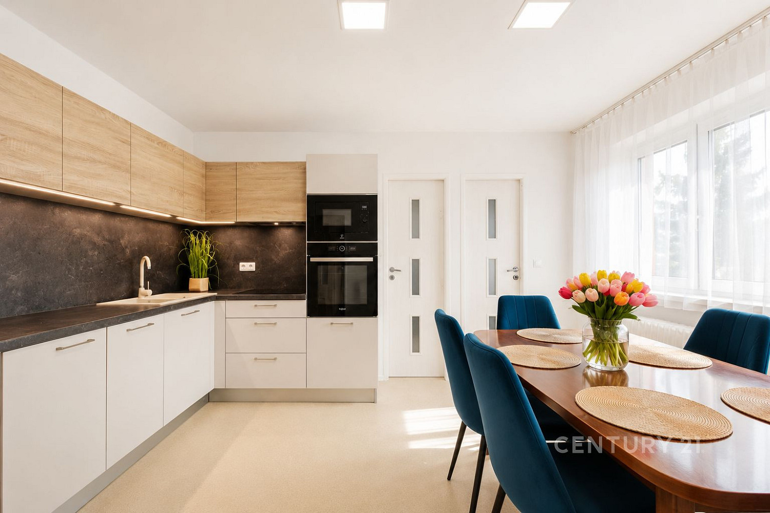 Prodej nájemního domu, činžáku 229 m²