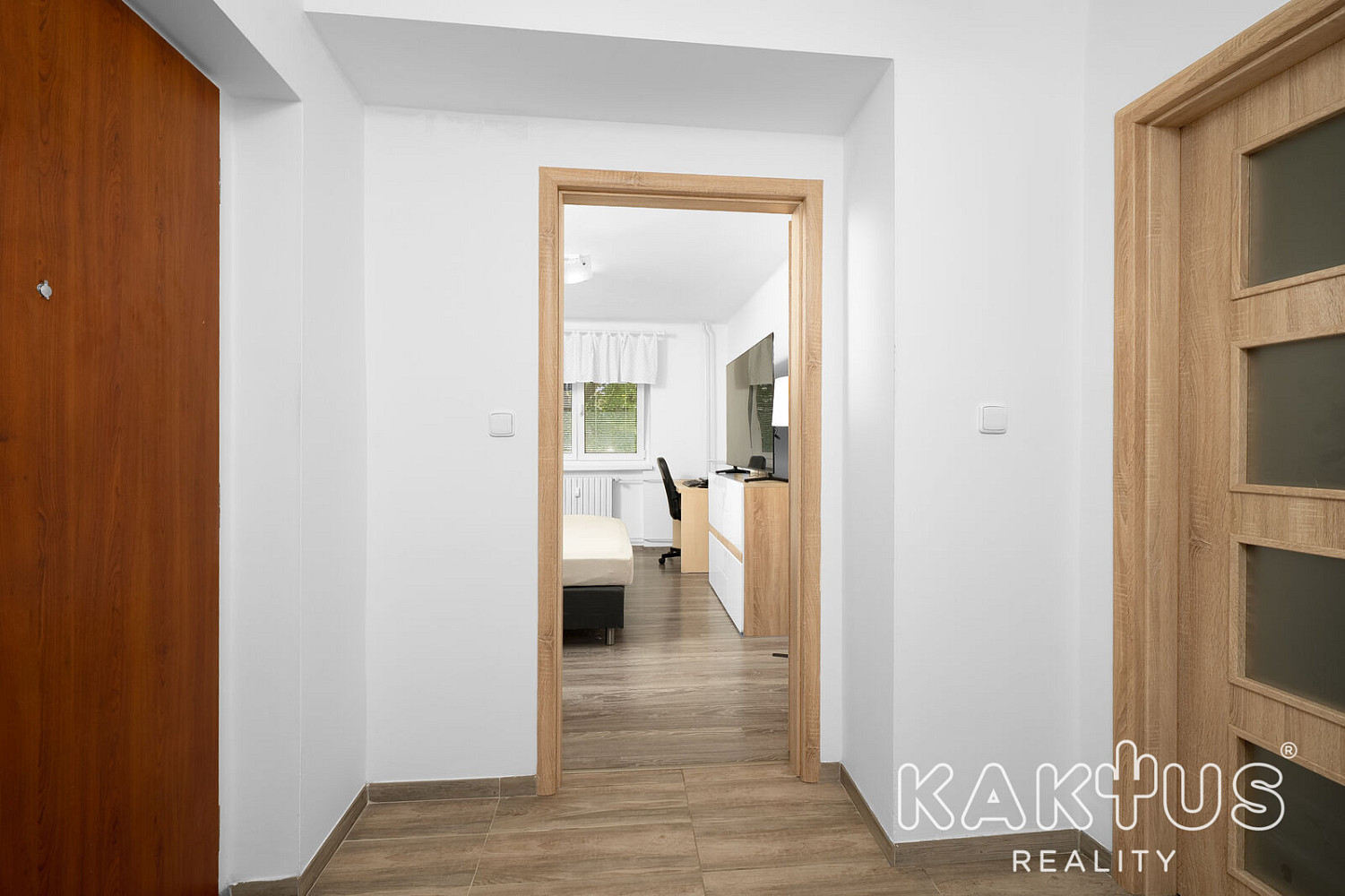 Pronájem bytu 2+1 50 m² – fotografie 4