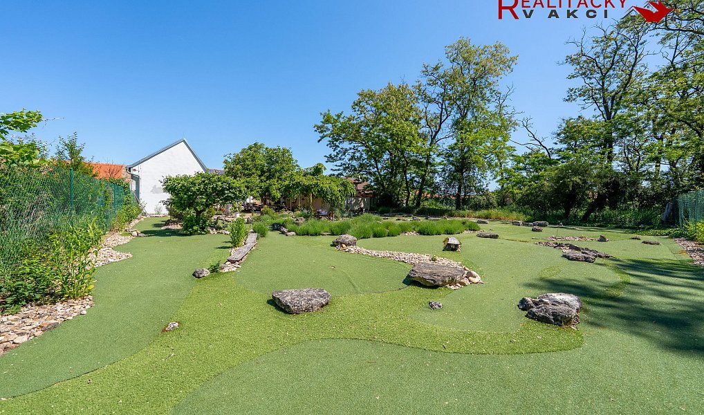 Prodej ubytovacího objektu 291 m², Nový Přerov – náhled fotky 56