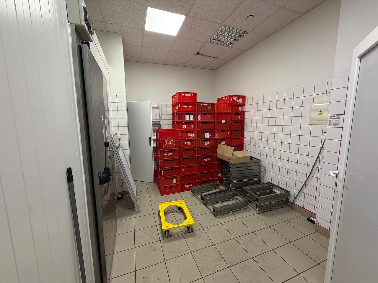 Pronájem skladovacích prostor 21 m² – fotografie 2