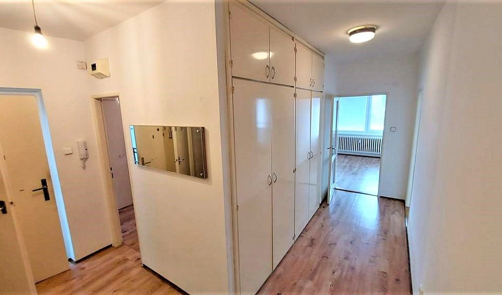 Prodej bytu 2+1 62 m², Praha – náhled fotky 11