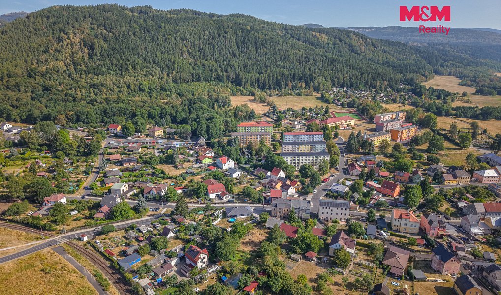 Prodej stavebního pozemku 825 m², Hroznětín – náhled fotky 9
