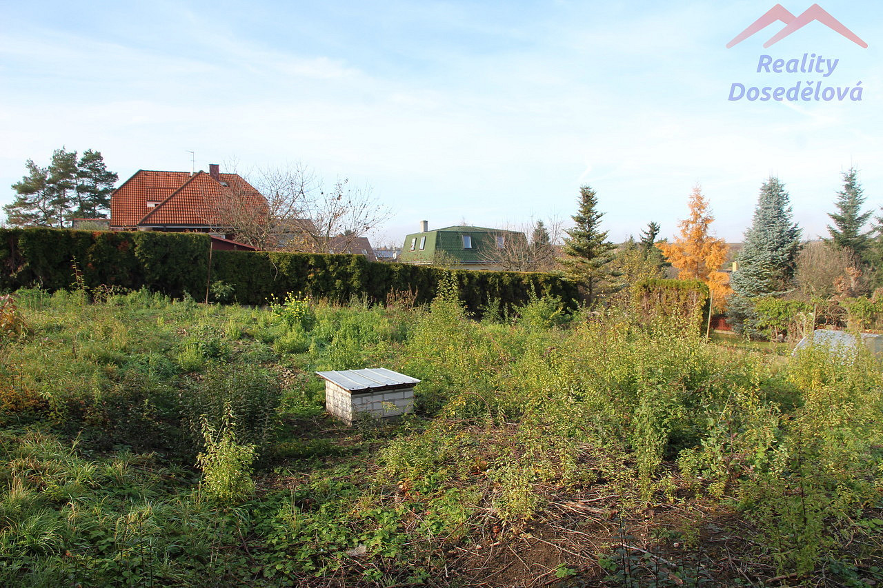 Prodej stavebního pozemku 433 m² – pohled 3