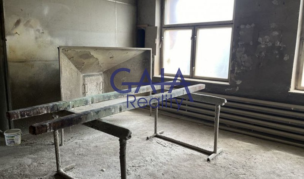 Prodej výrobních prostor 645 m², Staré Město – náhled fotky 5