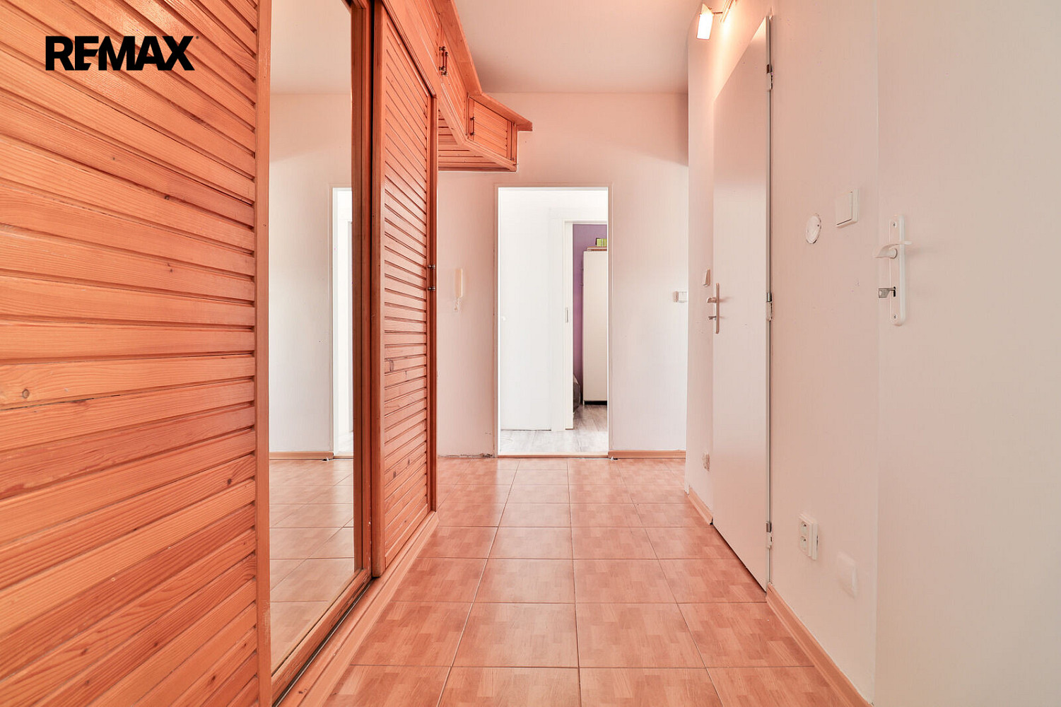 Prodej bytu 2+1 59 m² – fotografie 3