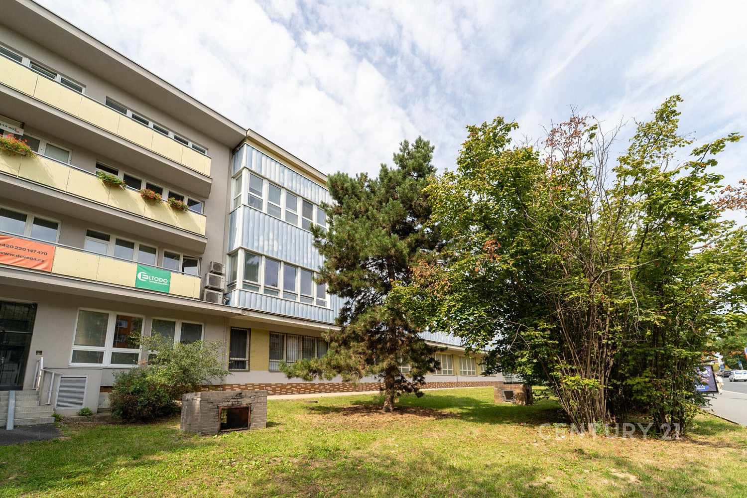 Pronájem kanceláře 58 m² – fotografie 5
