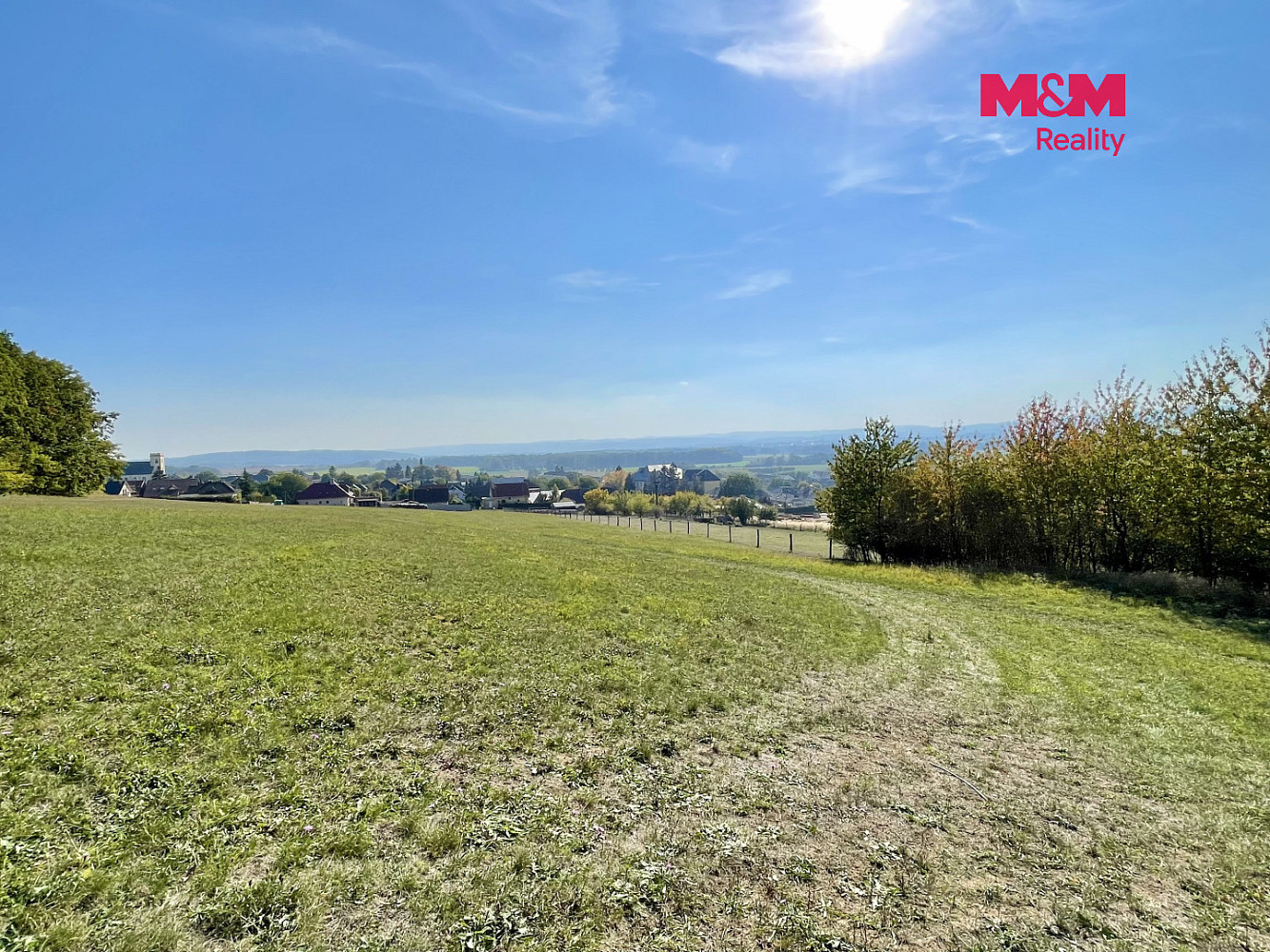 Prodej stavebního pozemku 900 m² – fotografie 5
