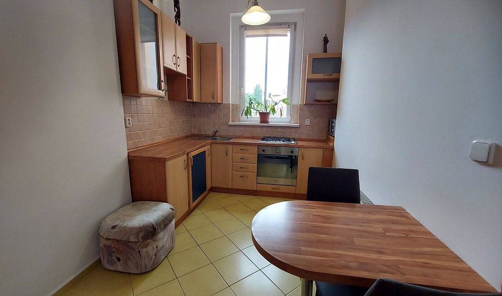 Pronájem bytu 2+kk 60 m², Karlovy Vary – náhled fotky 4
