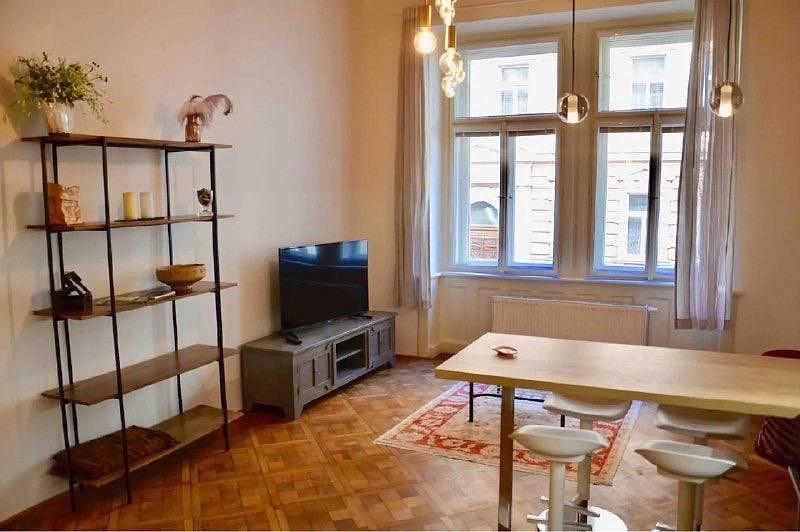 Pronájem bytu 2+kk 55 m²