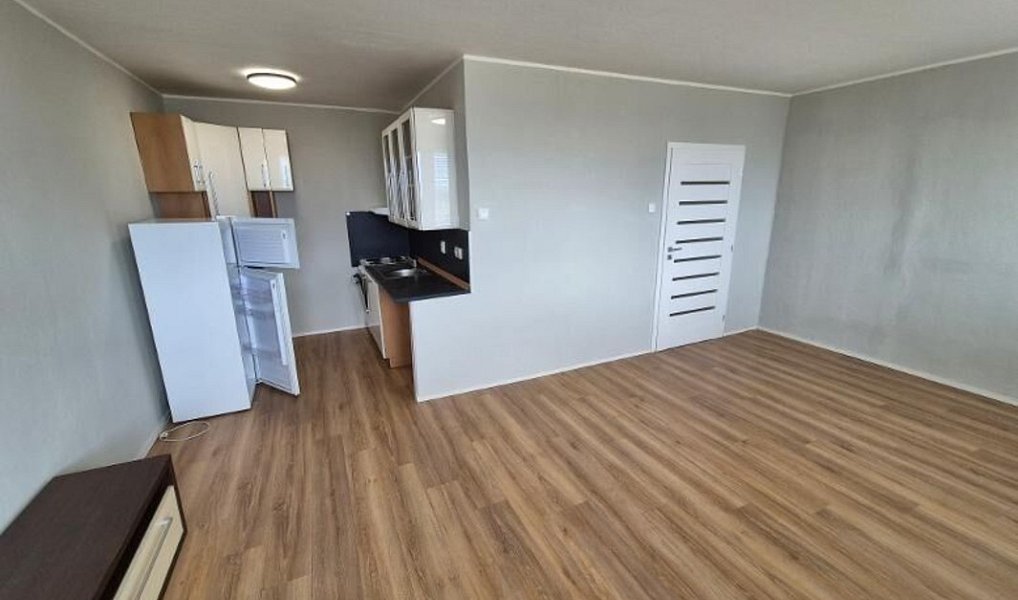 Prodej bytu 1+kk 33 m², Most – náhled fotky 3