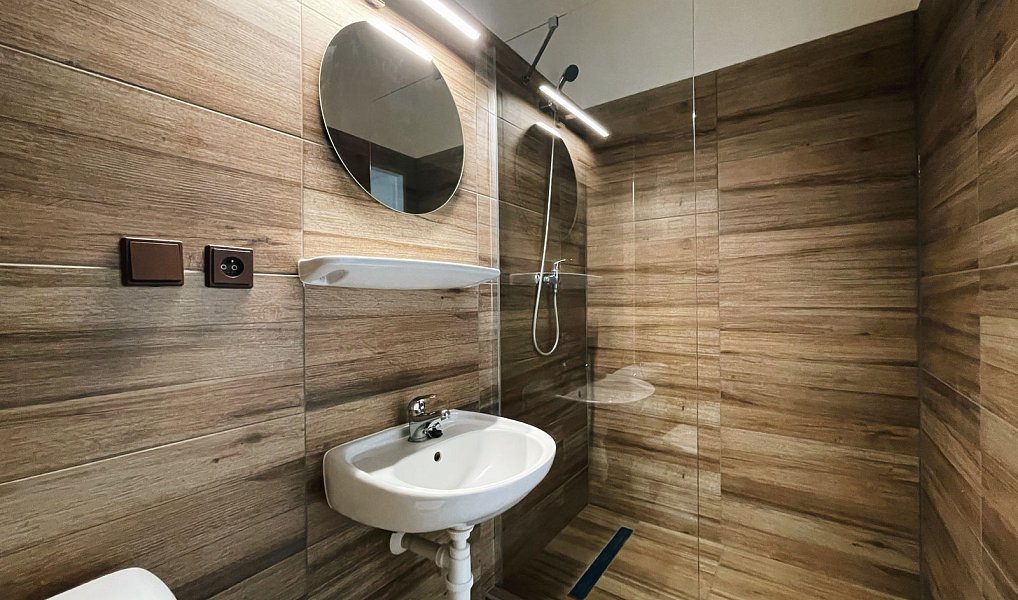 Pronájem bytu 3+1 100 m², Lety – náhled fotky 8