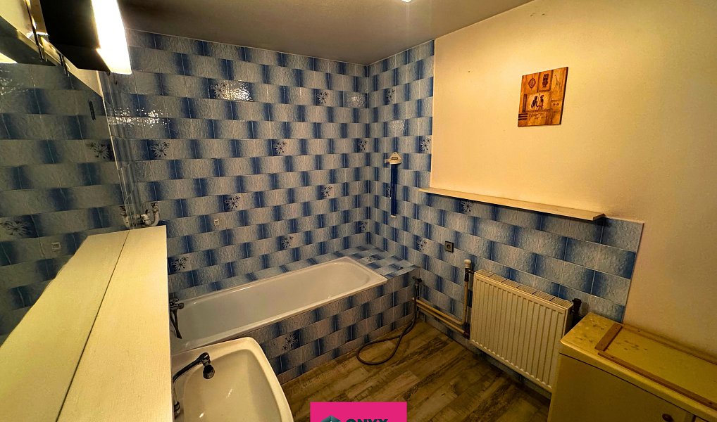 Prodej domu 214 m² s pozemkem 435 m², Rousínov – náhled fotky 15