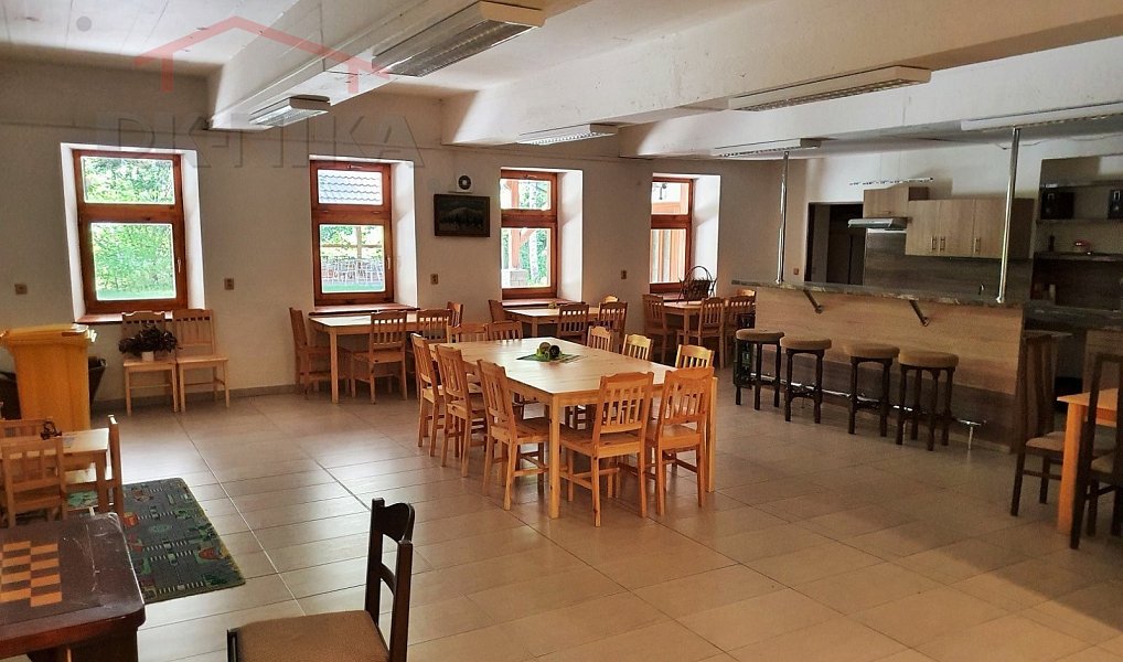 Prodej ubytovacího objektu 634 m², Rokytnice nad Jizerou – náhled fotky 16