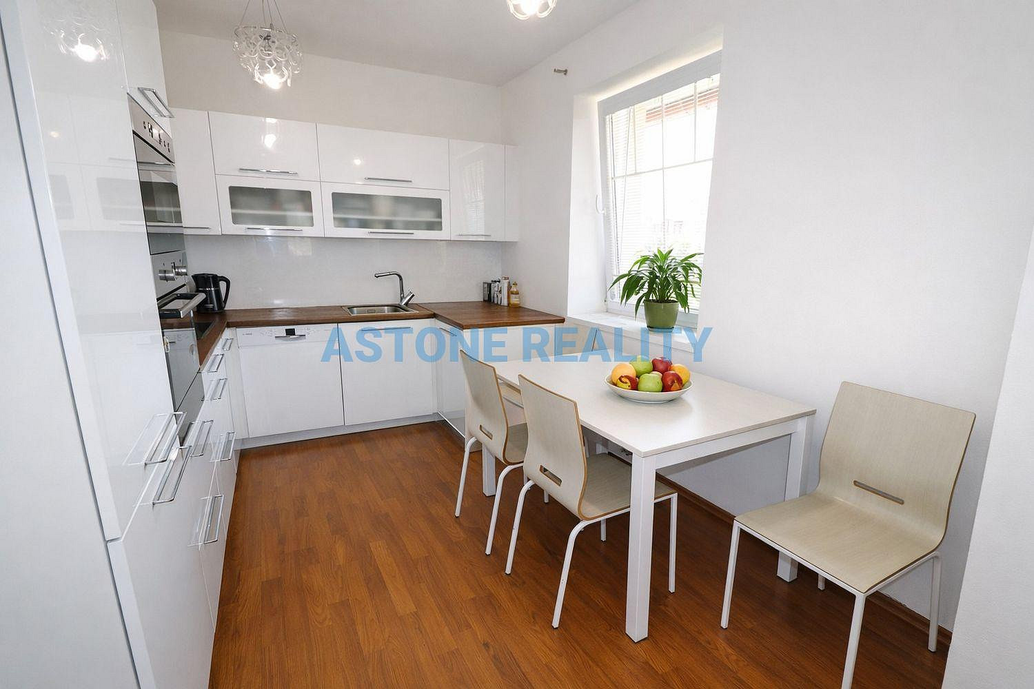Prodej bytu 2+kk 62 m² – další