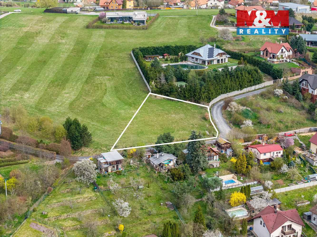 Prodej stavebního pozemku 1 224 m² — photo 2