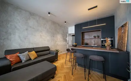 Prodej bytu 3+kk 82 m², Charkovská, Praha 10 - Vršovice