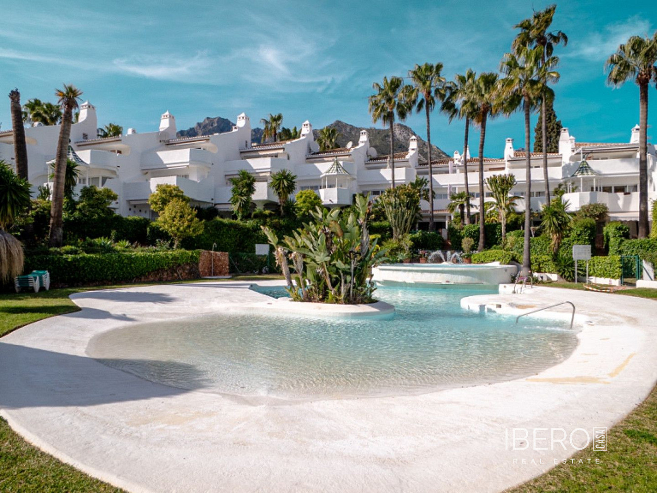 Casa 4+kk – Málaga, Vistafranca, Carretera de Cádiz - Vista 3