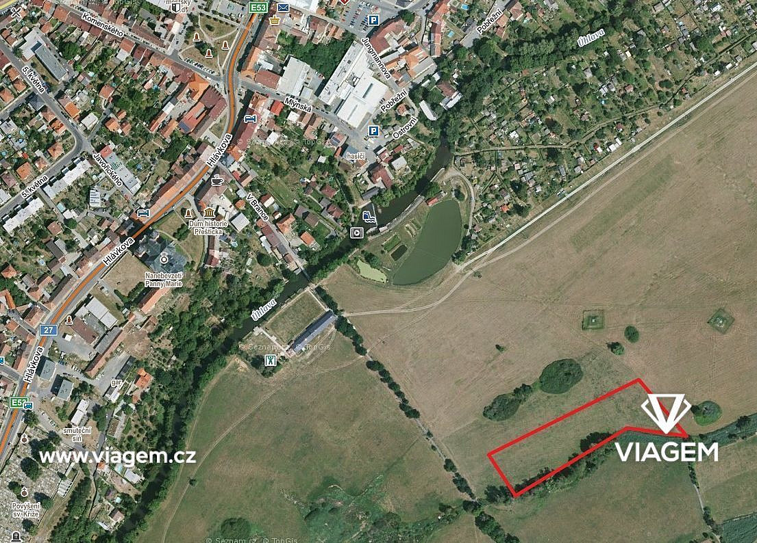 Prodej pole 817 m²
