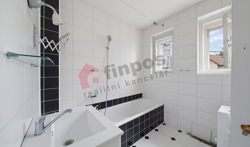 Prodej domu 273 m² s pozemkem 961 m², Mnichovice – náhled fotky 12