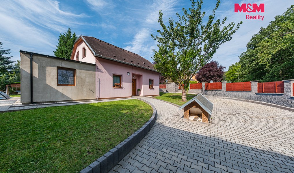 Prodej domu 140 m² s pozemkem 1 320 m², Černovice – náhled fotky 2