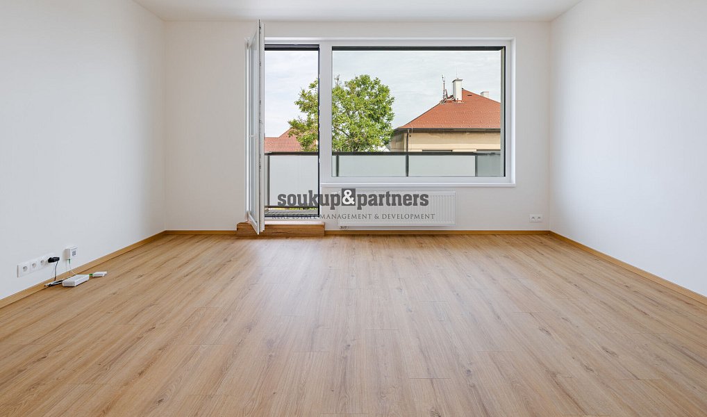Prodej bytu 1+kk 38 m², Ke stadionu, Kladno