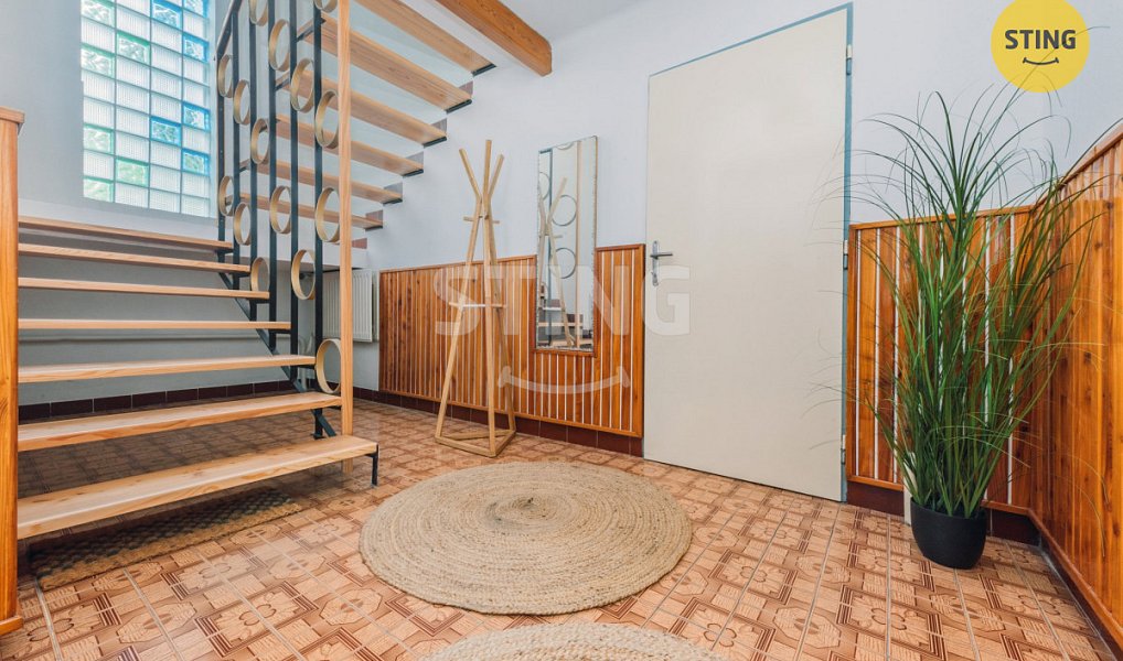 Prodej domu 220 m² s pozemkem 768 m², Nová Paka – náhled fotky 19