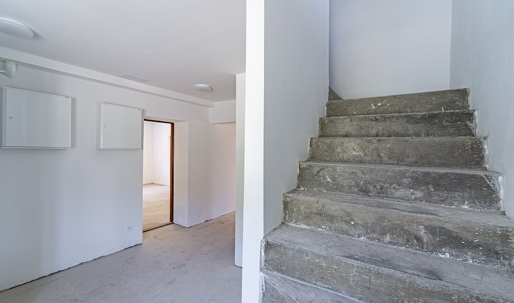 Prodej domu 343 m² s pozemkem 1 671 m², Liptál – náhled fotky 24