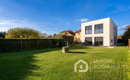 Prodej domu 177 m² s pozemkem 551 m², Lomecká, Praha 9 - Újezd nad Lesy
