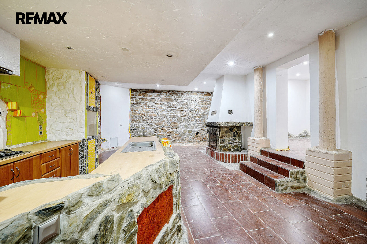 Prodej komerčního objektu (jiného typu) 952 m² – fotografie 4