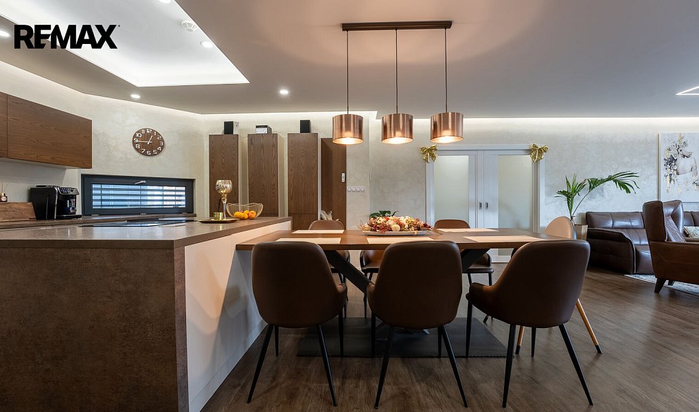 Prodej domu 172 m² s pozemkem 1 031 m², Jemnice – náhled fotky 13