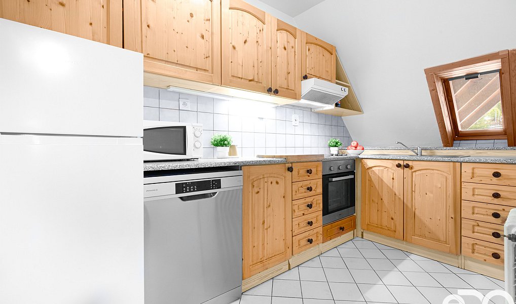 Prodej domu 290 m² s pozemkem 2 010 m², Harrachov – náhled fotky 16