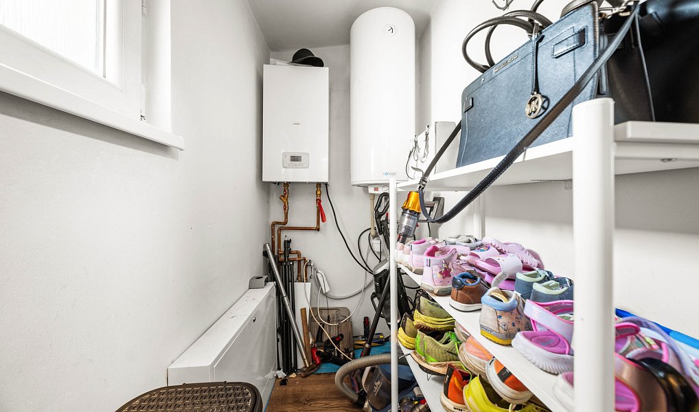 Prodej domu 56 m² s pozemkem 1 044 m², Tišice – náhled fotky 14