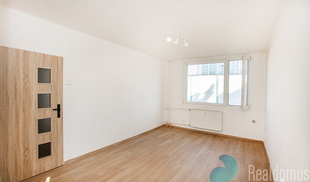 Pronájem bytu 2+kk 40 m², Benešov – náhled fotky 5