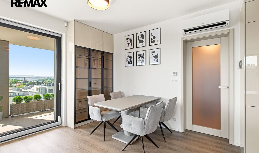 Prodej bytu 3+kk 113 m², Praha – náhled fotky 9