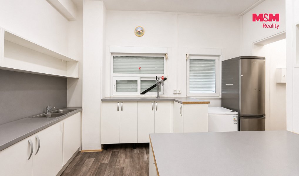 Pronájem restaurace 37 m², Louny – náhled fotky 3