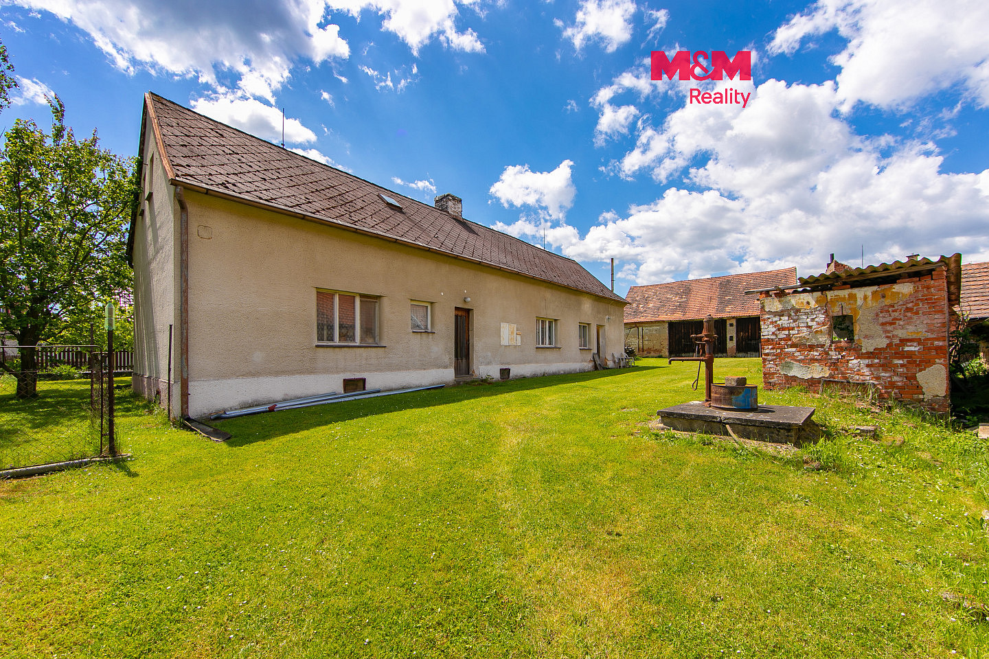 Prodej domu 130 m² s pozemkem 1 620 m²