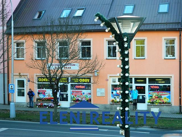 Pronájem obchodních prostor 278 m²