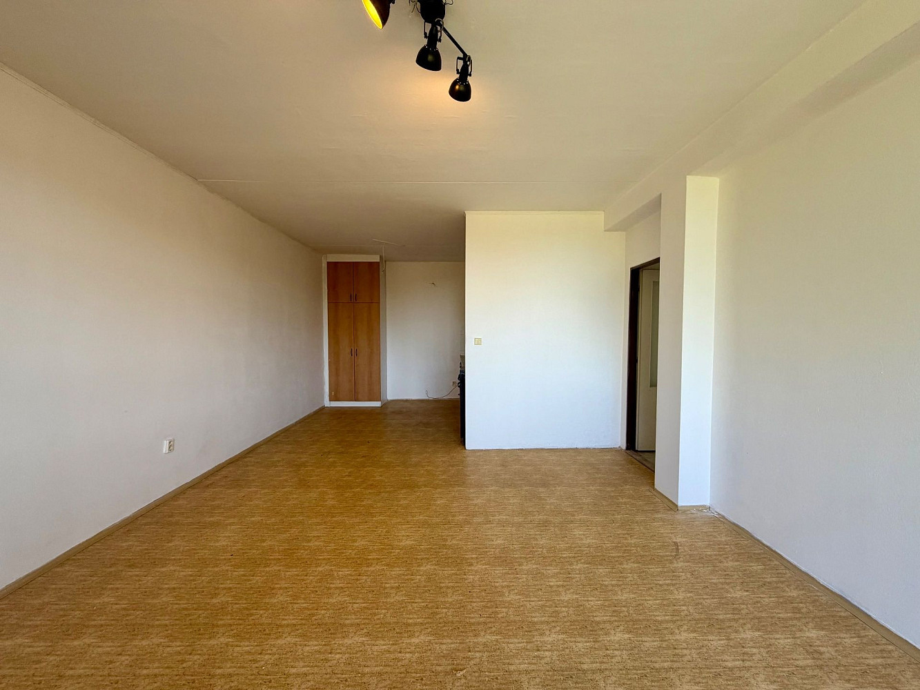 Pronájem bytu 3+kk 74 m² – fotografie 3