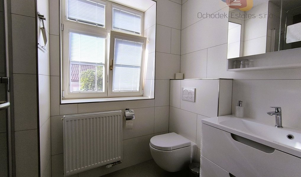 Prodej ubytovacího objektu 690 m², Hněvotín – náhled fotky 11