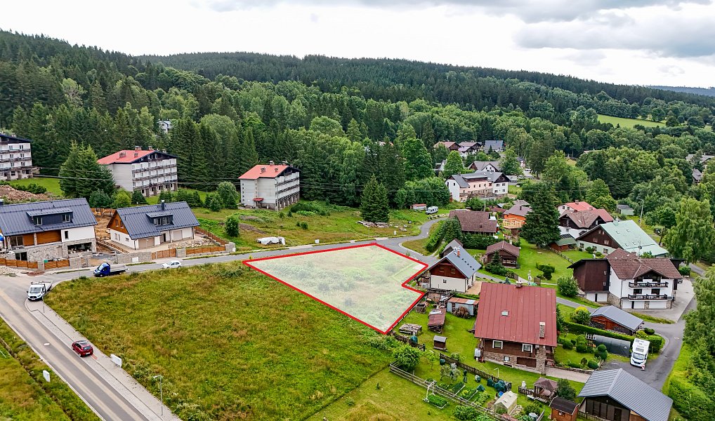 Prodej stavebního pozemku 1 438 m², Železná Ruda – náhled fotky 9