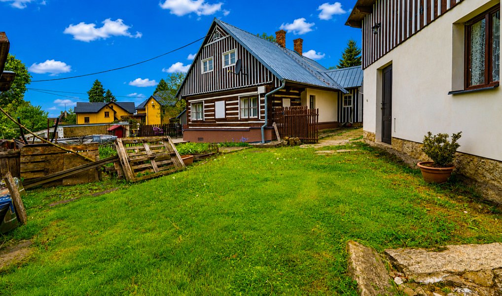 Prodej domu 120 m² s pozemkem 1 548 m², Jablonec nad Nisou – náhled fotky 3