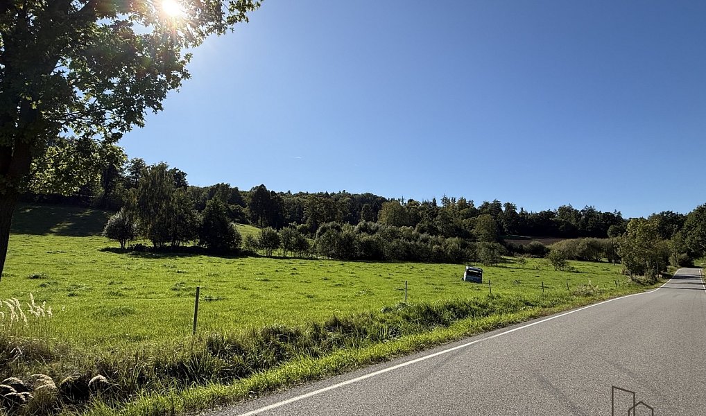 Prodej pozemku 810 m², Nestrašovice – náhled fotky 2
