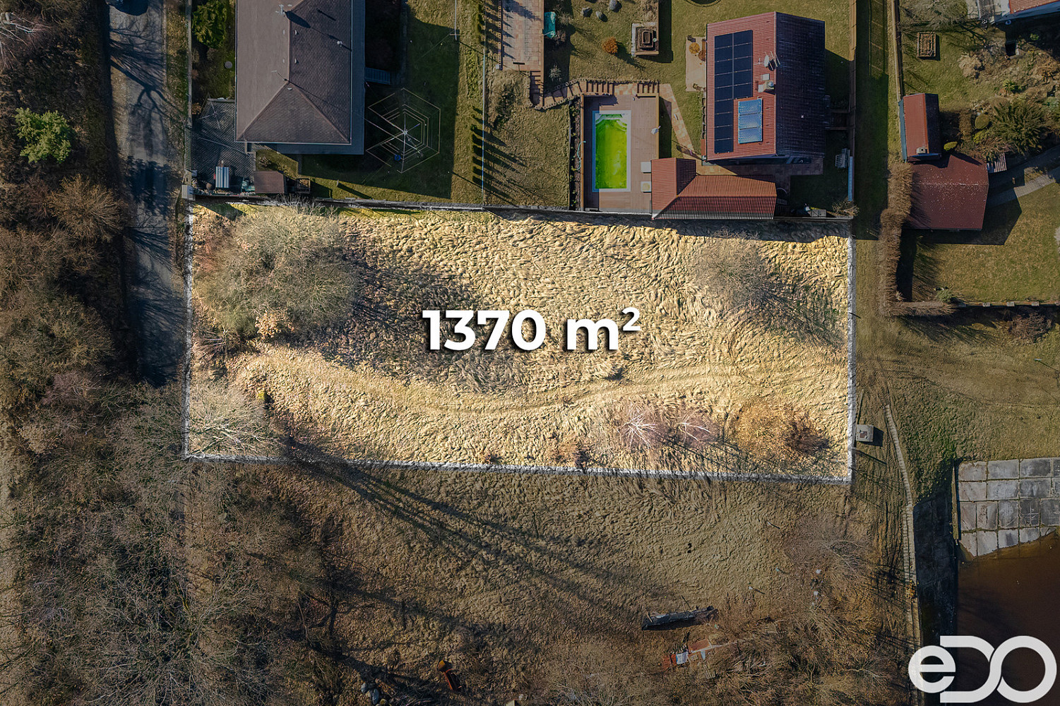 Prodej stavebního pozemku 1 370 m²