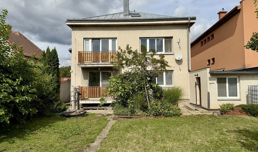 Prodej domu 258 m² s pozemkem 567 m², Praha – náhled fotky 2