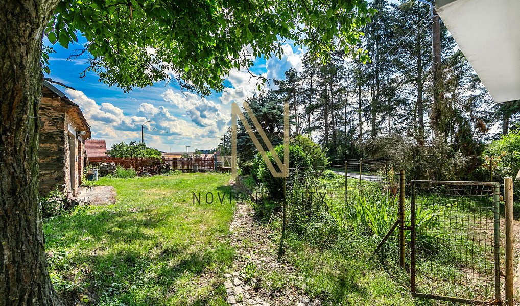 Prodej domu 272 m² s pozemkem 1 309 m², Sedlec – náhled fotky 8